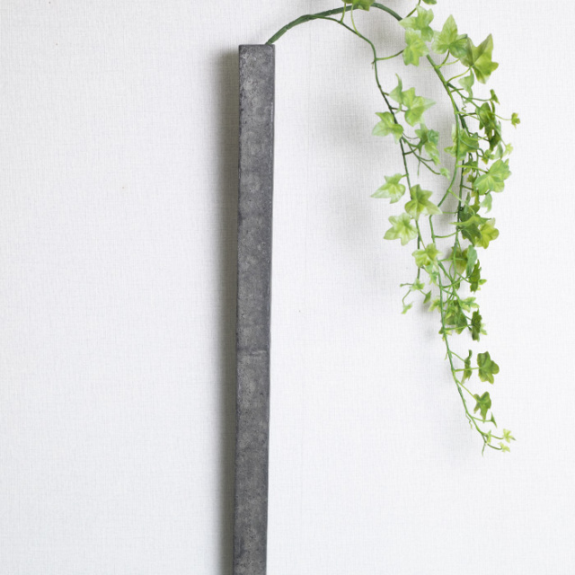 MODERN RUINS Vase