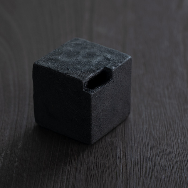 MODERN RUINS Vase