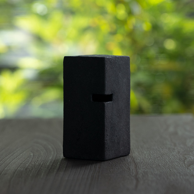 MODERN RUINS Vase
