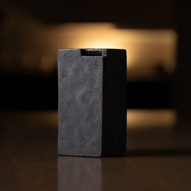 MODERN RUINS Vase