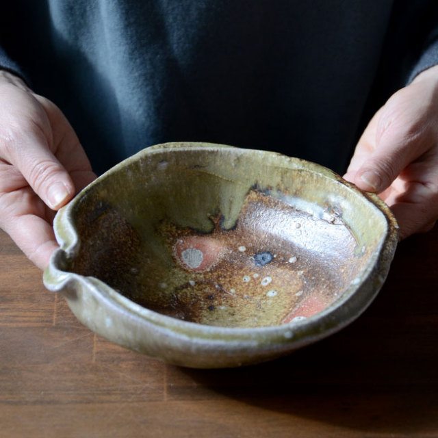 和食器　伊賀片口鉢A　作家「新学」 