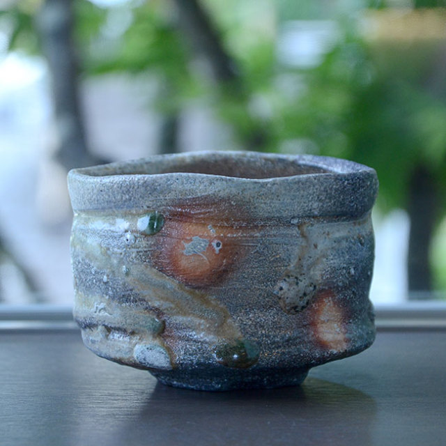 抜群のアガリ!太閤窯 二代小西平内造 伊賀茶碗 共箱 個展作品