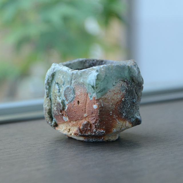 共箱付】伊賀鎬ぐい呑（MA-259） 作家「新学」