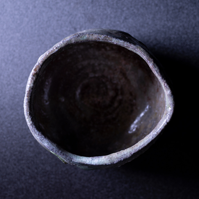 共箱付】伊賀鎬茶碗（MA-281) 作家「新学」