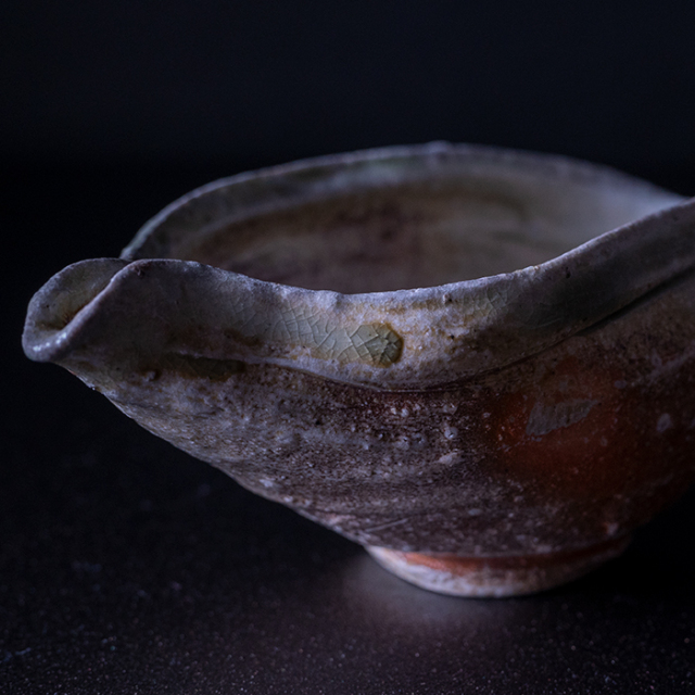 共箱付】伊賀片口注器（MA-284) 作家「新学」