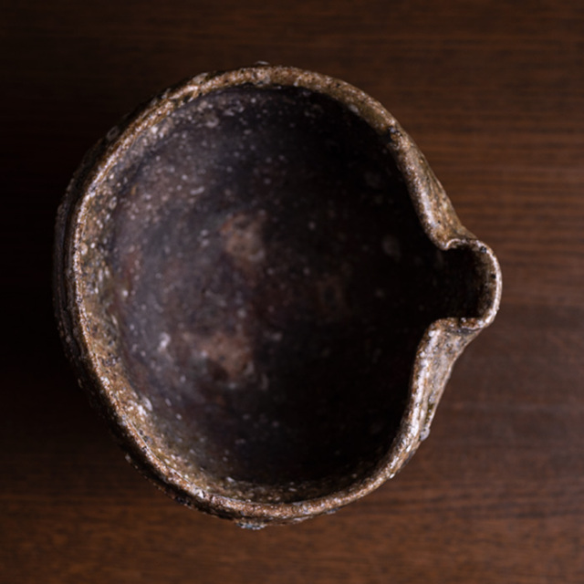 新学　伊賀　片口注ぎ 新学 伊賀 片口注ぎ 新 学 伊賀片口酒器 | 久遠