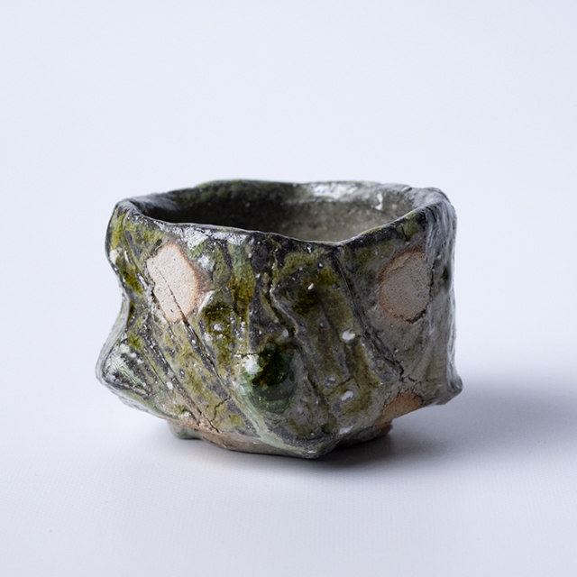 共箱付】伊賀鎬ぐい呑（MA-358) 作家「新学」