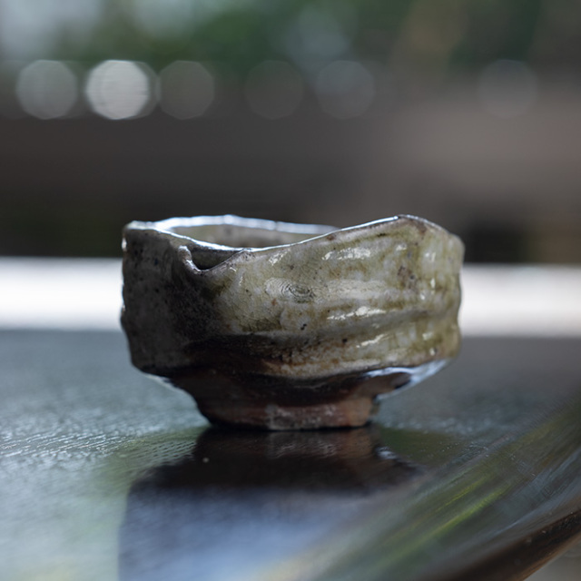 共箱付】伊賀片口酒器（MA-363) 作家「新学」