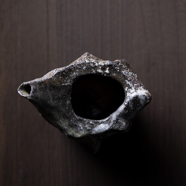 共箱付】伊賀鎬片口酒器（MA-364) 作家「新学」