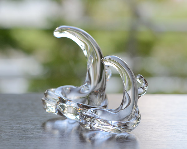 2013年　干支ガラス「巳の親子」　作家「原光弘」