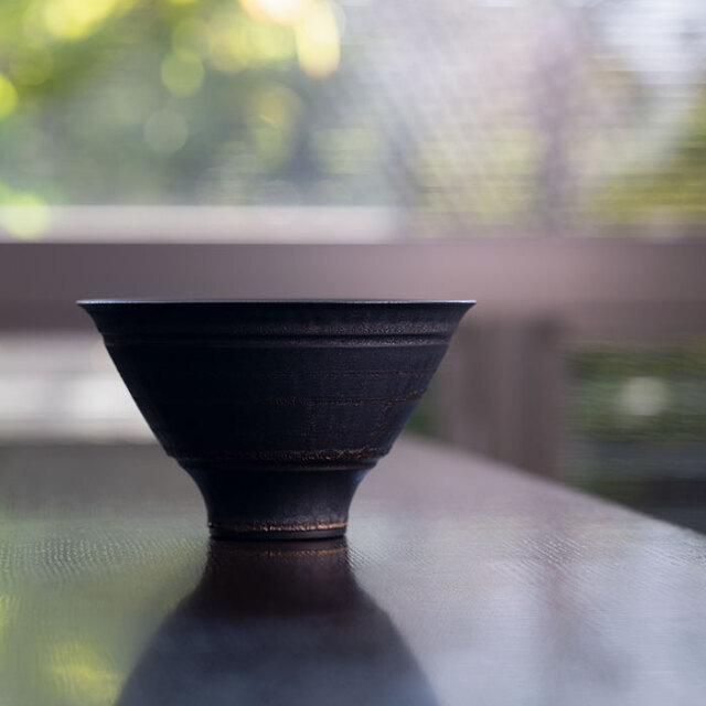 ご飯茶碗 | 黒鳴飯碗 (MOT-016) 作家「田中元将」