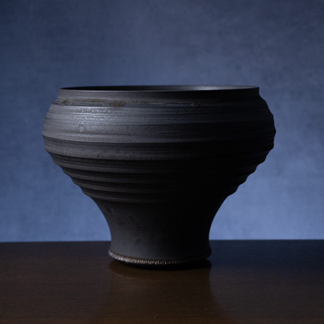 インテリア | 黒鳴花器 (MOT-018) 作家「田中元将」