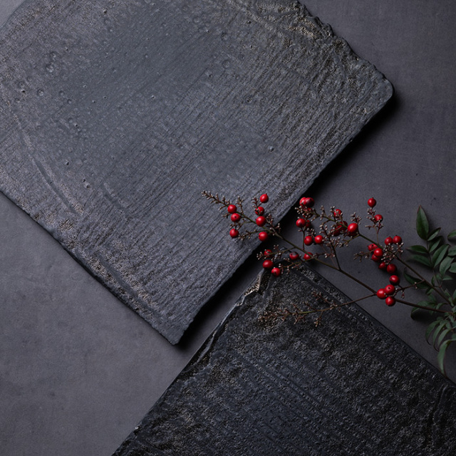 大皿 | 黒鳴角皿-28cm- (MOT-081) 作家「田中元将」