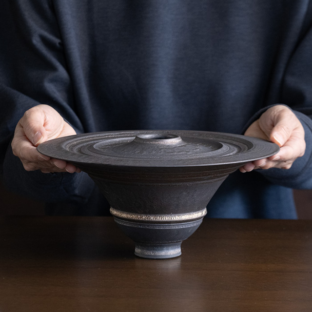 花器 | 黒鳴花入 (MOT-092) 作家「田中元将」