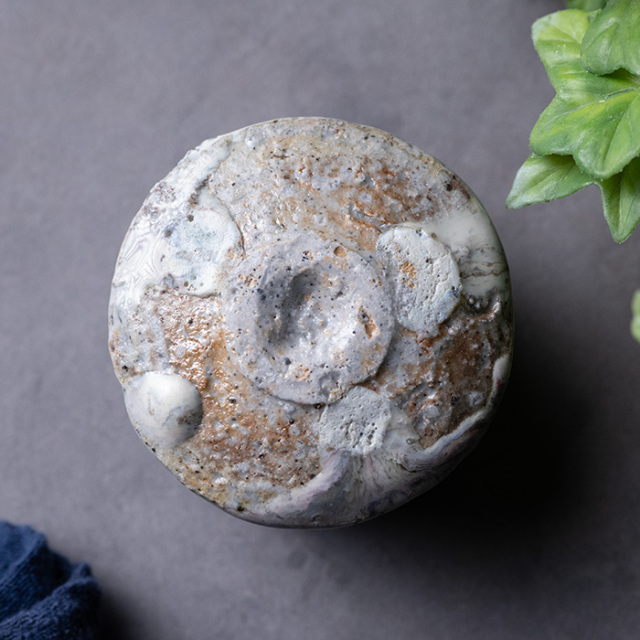 共箱付 | 蛇式唐津ぐい呑 (MS-099) 作家 「清水万佐年」