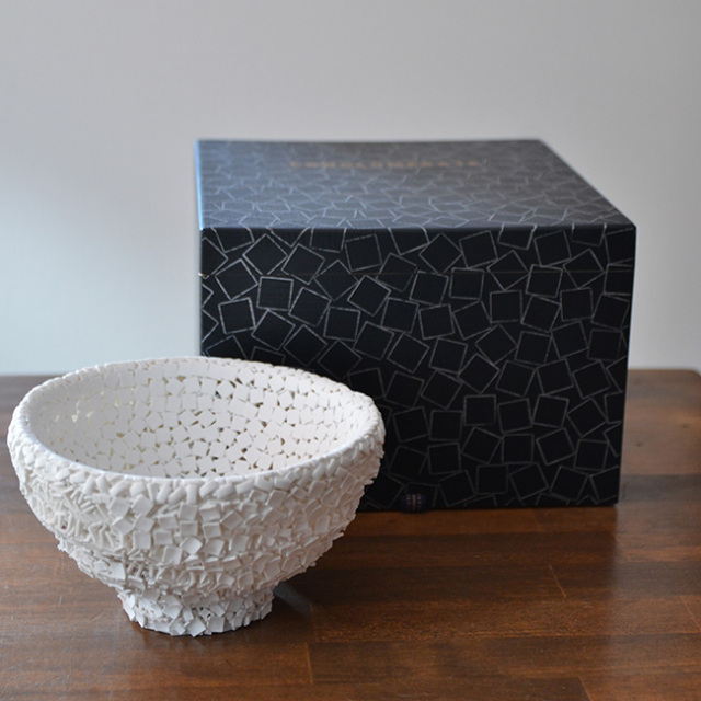 CONGLOMERATE 白磁茶碗（共箱付）　作家「田中雅文」 