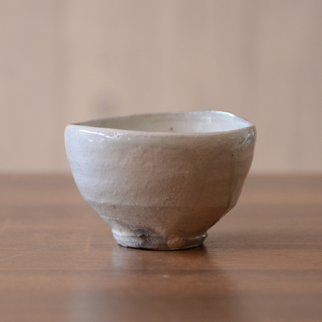 和食器　粉引酒盃　（共箱付A）　作家「川淵直樹」