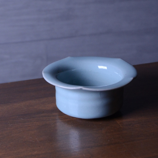 美濃青磁輪花向付 作家「林隆一郎」