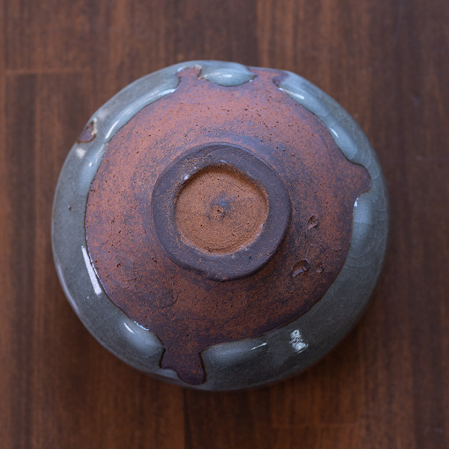 共箱付】美濃青磁茶碗（RH-058） 作家「林隆一郎」