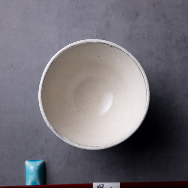 【共箱付】 林隆一郎　青瓷茶碗 共箱付】青磁平茶碗（RH-060） 作家「林隆一郎」