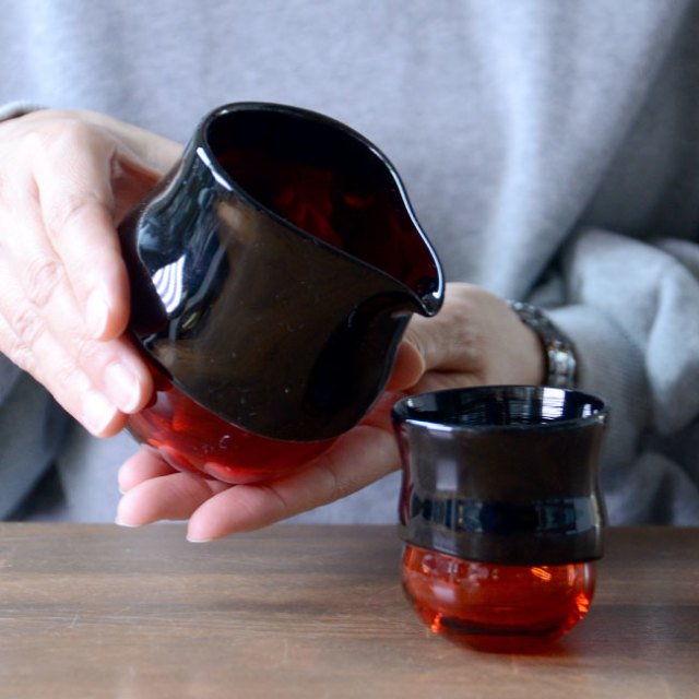 ガラス　DOMAKI ""Red"" 酒器揃no.2　作家「飯田将平」