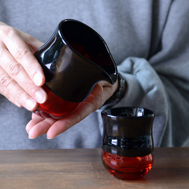 ガラス　DOMAKI ""Red"" 酒器揃no.4　作家「飯田将平」