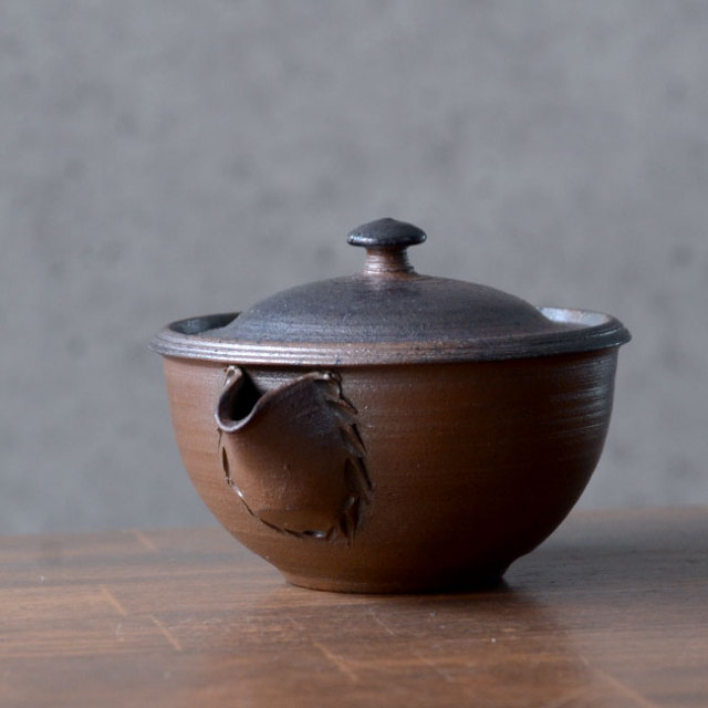 常滑宝瓶（共箱付A） 作家「山田想」