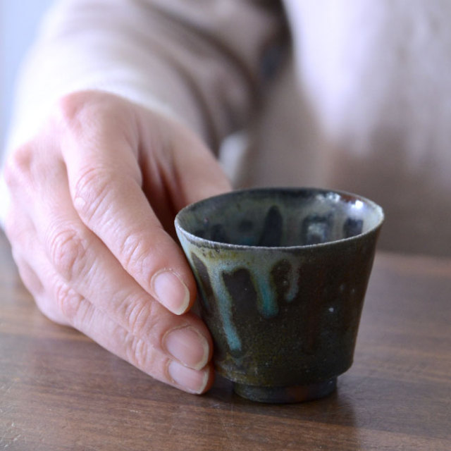 常滑ぐい呑（共箱付A）　作家「山田想」 