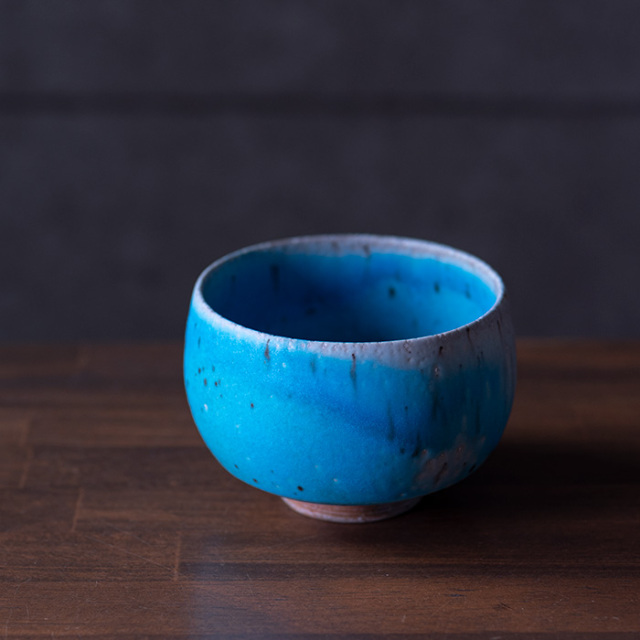 青い絵柄の茶碗9個セット 本金を用いた湯呑茶碗セット 青き明星 陽光