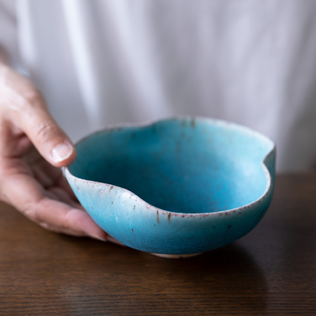 茶碗☆陶器☆磁器 青磁十草茶碗（大） | 鍋島 虎仙窯オンラインストア