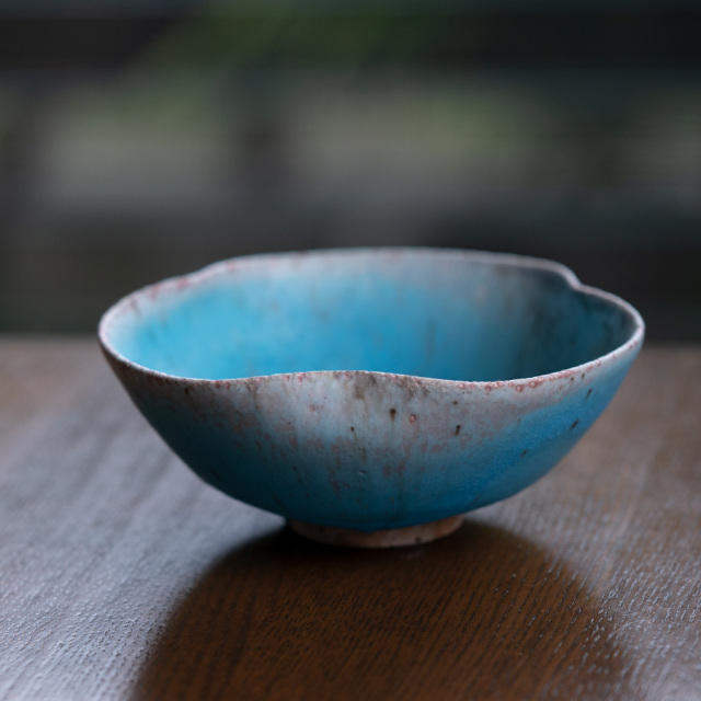 山田想　青茶碗　常滑　人気作家 山田想 花形青茶碗 作家もの常滑焼 登り窯焼成 抹茶茶碗 茶道 桐箱