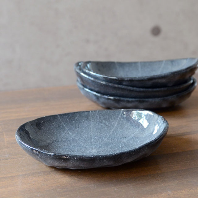 和食器 鼠志野線文船型小鉢 作家「佐々木好正」