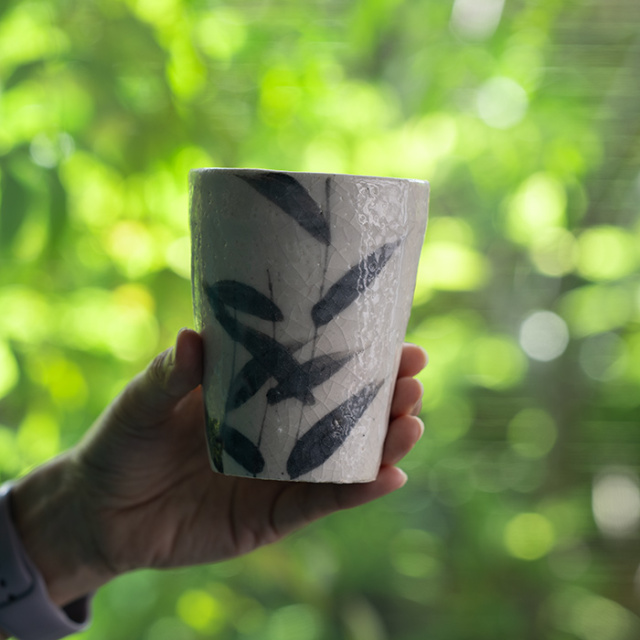 和食器｜長石釉草文フリーカップ(SS-132) 作家「佐々木好正」