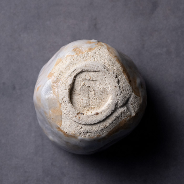 酒器 | 志野ぐい呑 (TH-084) 作家「林健人」