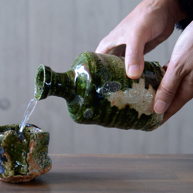 和食器　大和織部徳利（共箱付no.1) 　作家「金本卓也」