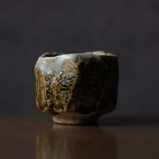 共箱付】大和織部刳抜ぐい呑(TK-112) 作家「金本卓也」