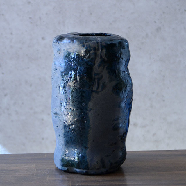 緑釉窯変花器　作家「木村貴史」