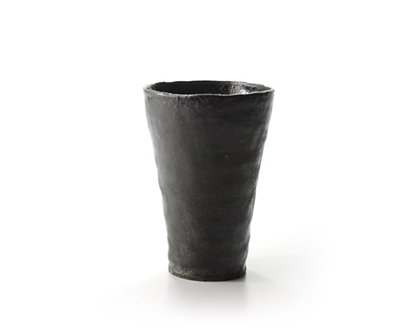 黒杯  　作家「横山拓也」