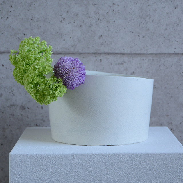 White Vase Bowl 筒鉢　　作家「横山拓也」 