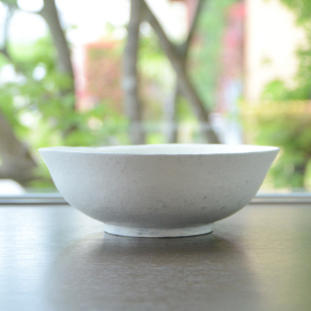 粉引鉢　　作家「横山拓也」