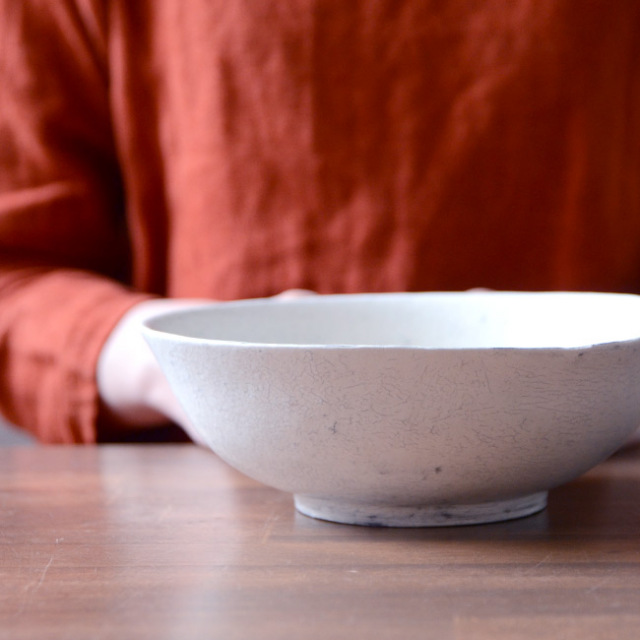 粉引鉢　　作家「横山拓也」