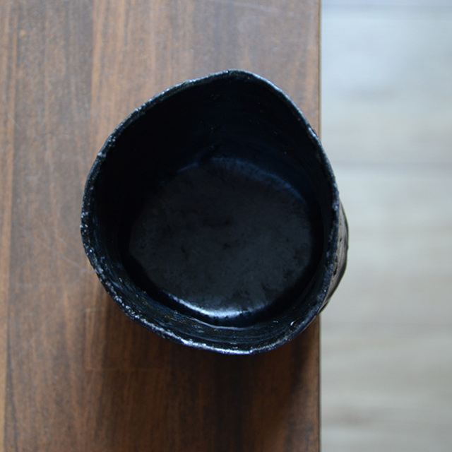 黒碗 作家「横山拓也」