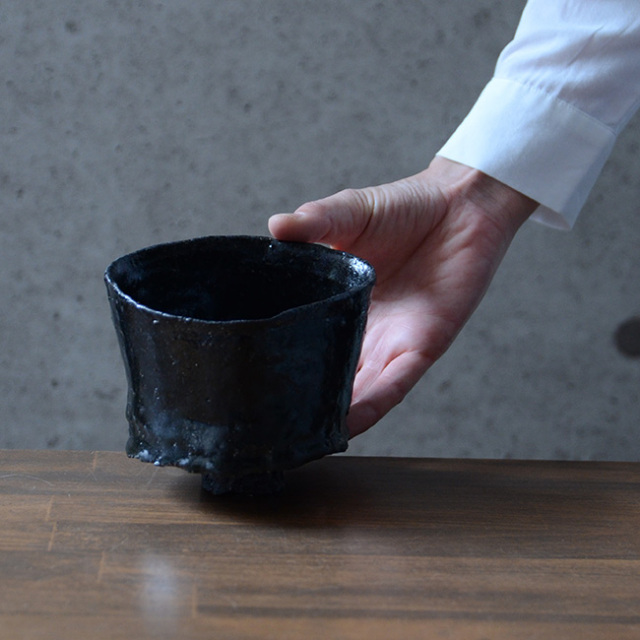 黒碗 作家「横山拓也」