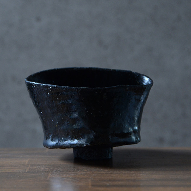 黒碗 作家「横山拓也」