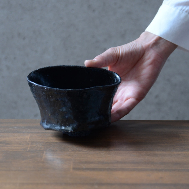 黒碗 作家「横山拓也」