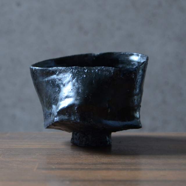 黒碗 作家「横山拓也」