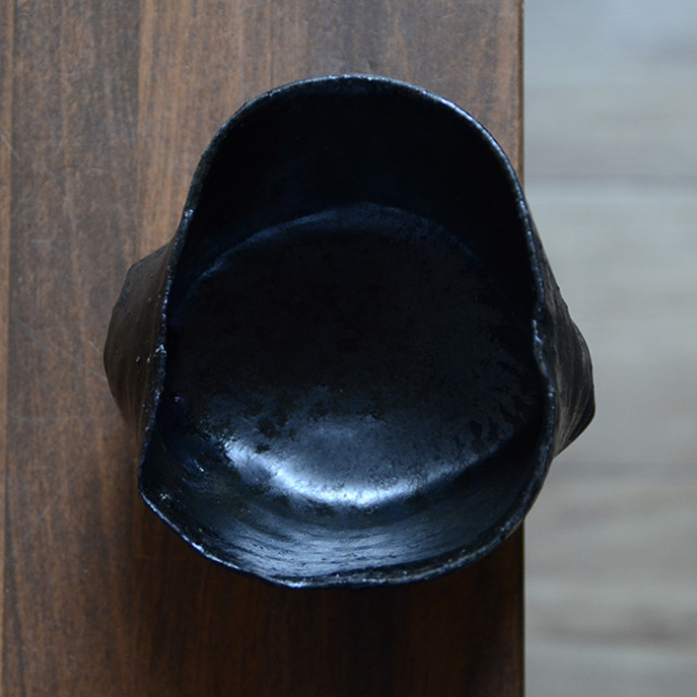 黒碗 作家「横山拓也」