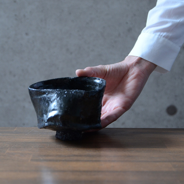 黒碗 作家「横山拓也」