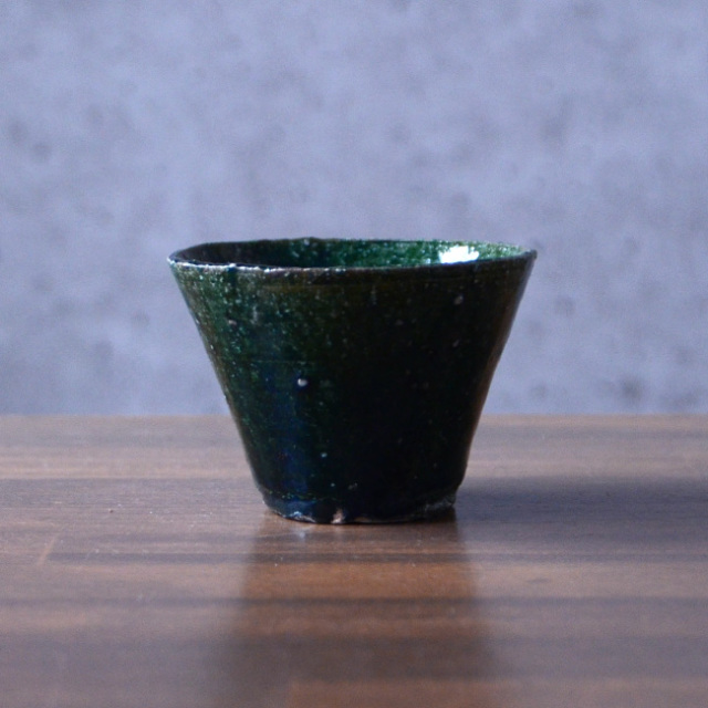 黒織部蕎麦猪口 黒織部蕎麦猪口（ソギ） - 織部・黄瀬戸のある生活を。瀬戸の