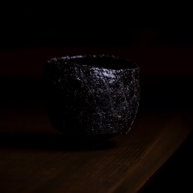 黒茶碗 (TY-229) 作家「横山拓也」